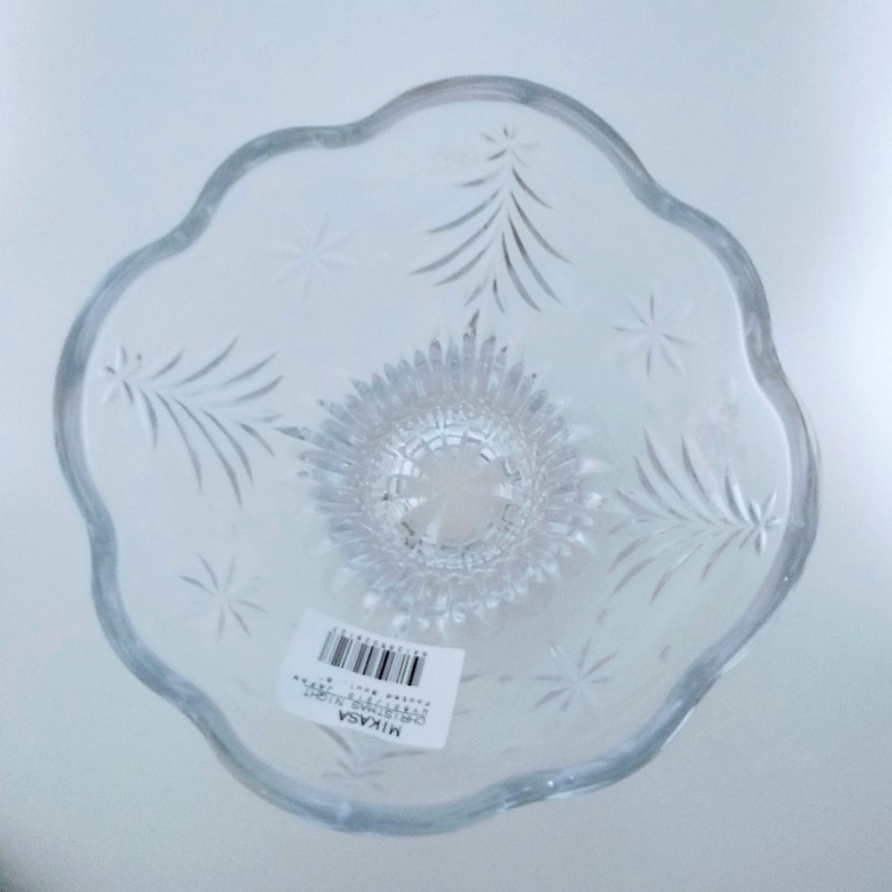 Celebrations by Mikasa  Glass Candy Footed Bowl Christmas Night - Picture 8 of 13